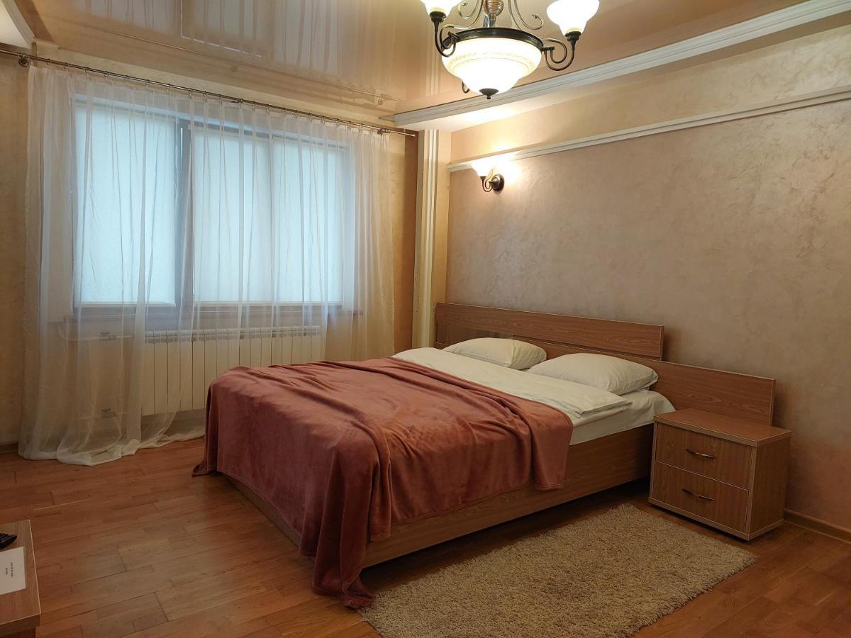затишна студія біля центру